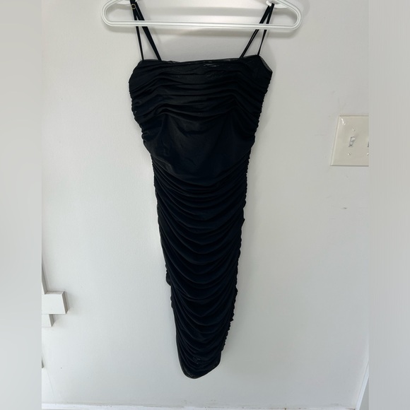 Babaton Romantic Mob Wife  Black dress size 6 - Picture 5 of 12